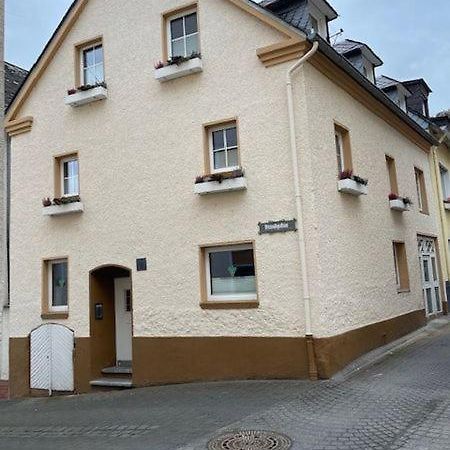 Ferienhaus Am Fallertor Alken Exterior photo
